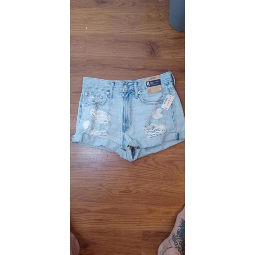 Aero mom shorts 2 women's Aeropostale Distressed Shortie